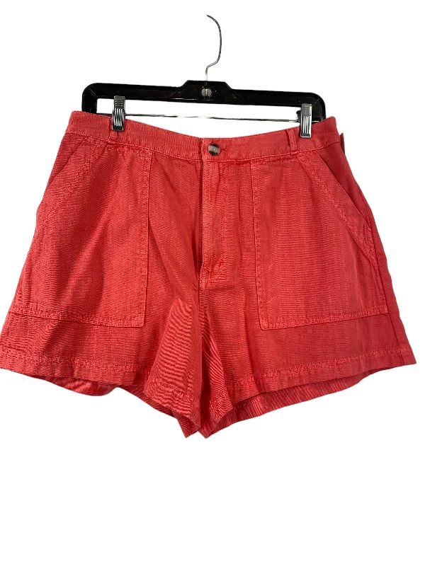 Shorts By Universal Thread  Size: 10